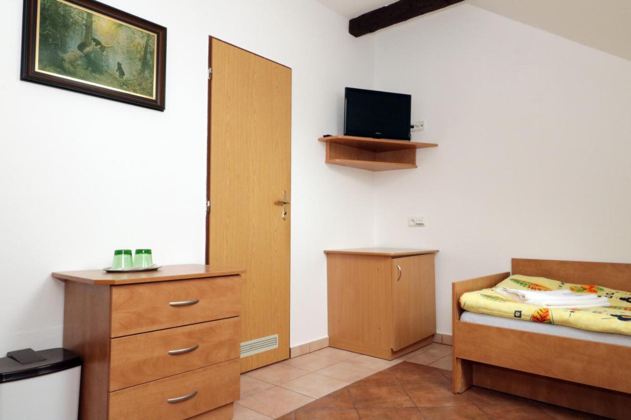 Penzion Hurka Otel Dolni Libchavy Dış mekan fotoğraf