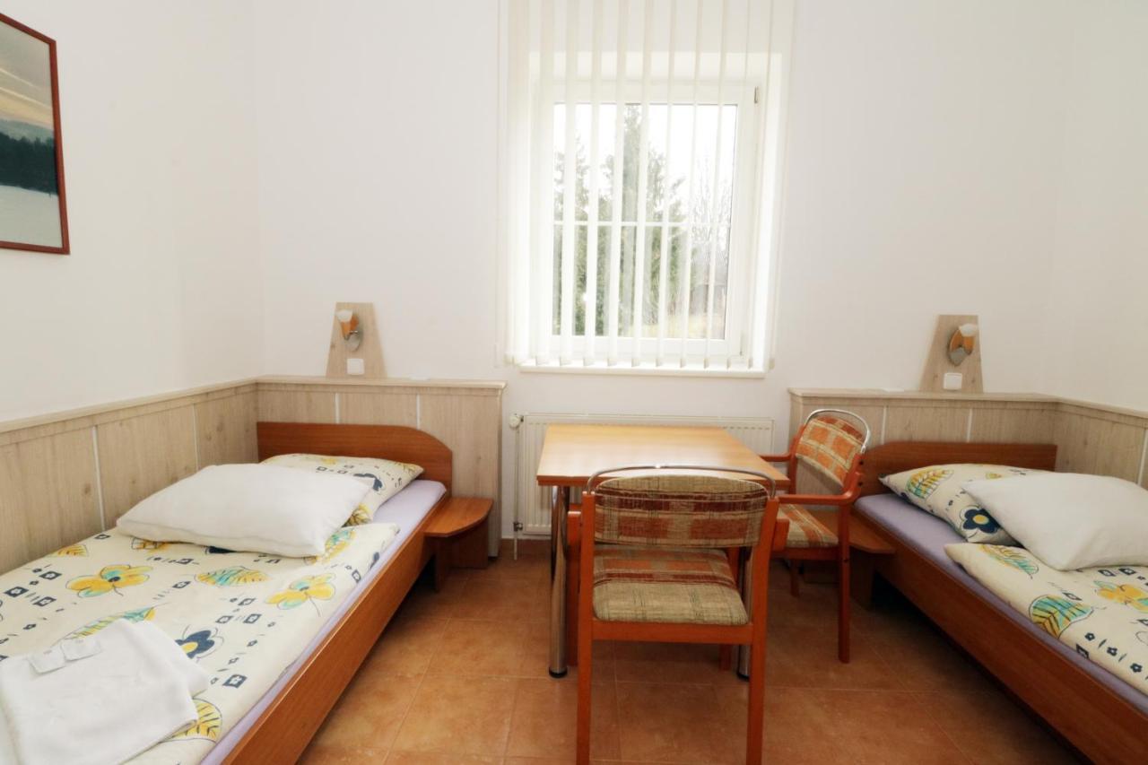 Penzion Hurka Otel Dolni Libchavy Dış mekan fotoğraf