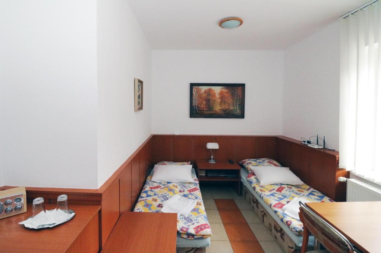 Penzion Hurka Otel Dolni Libchavy Dış mekan fotoğraf