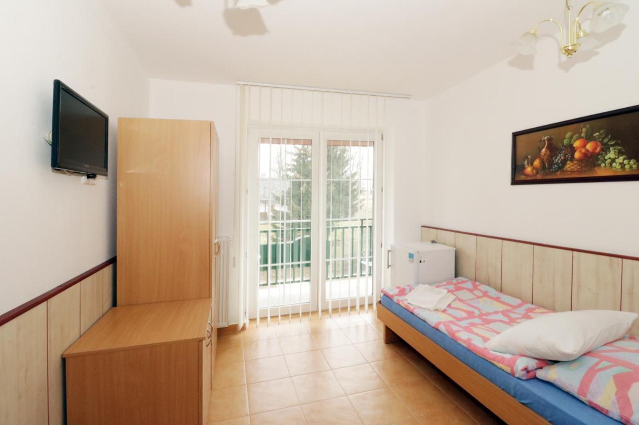 Penzion Hurka Otel Dolni Libchavy Dış mekan fotoğraf