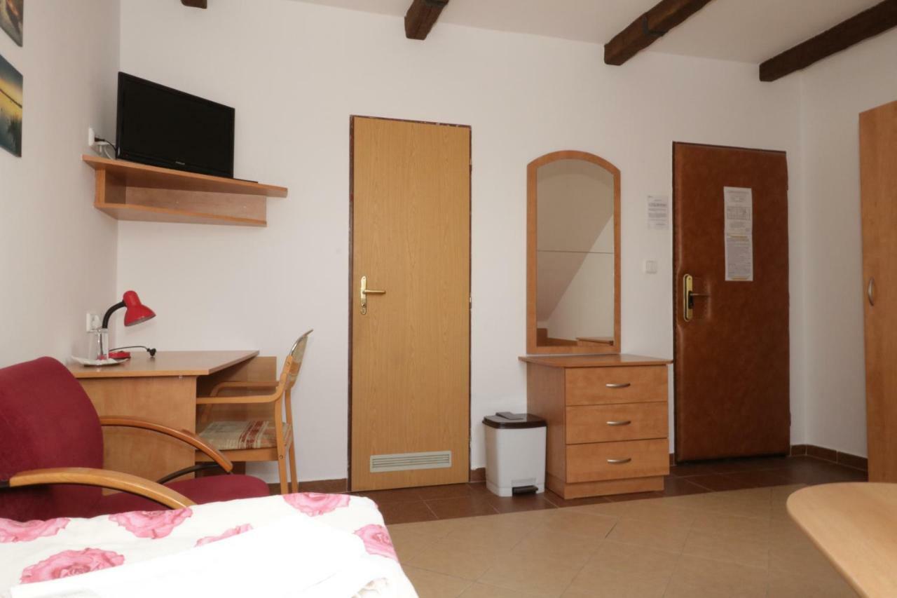Penzion Hurka Otel Dolni Libchavy Dış mekan fotoğraf