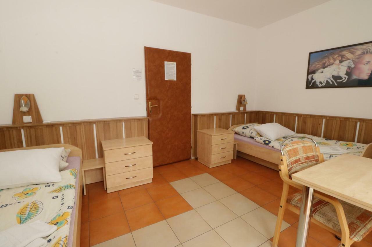 Penzion Hurka Otel Dolni Libchavy Dış mekan fotoğraf