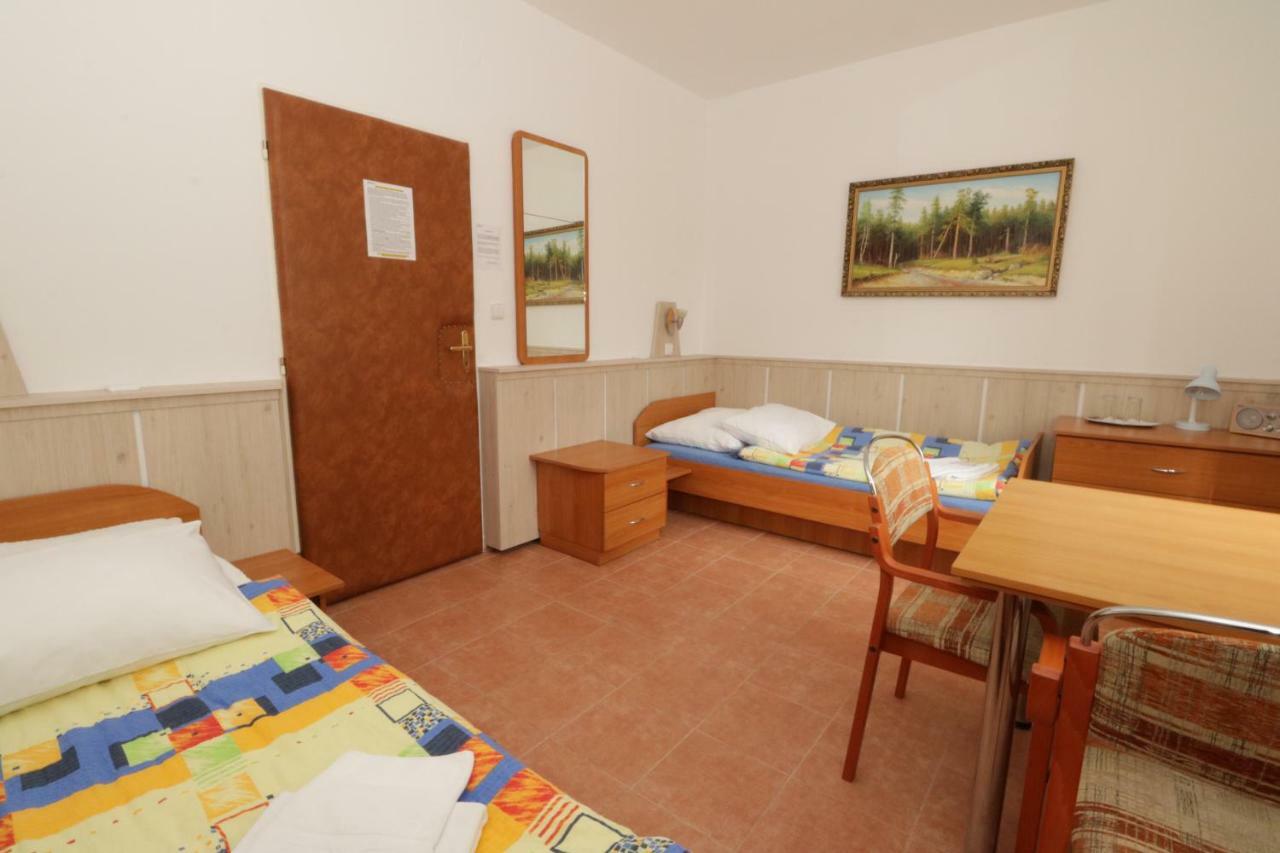 Penzion Hurka Otel Dolni Libchavy Dış mekan fotoğraf